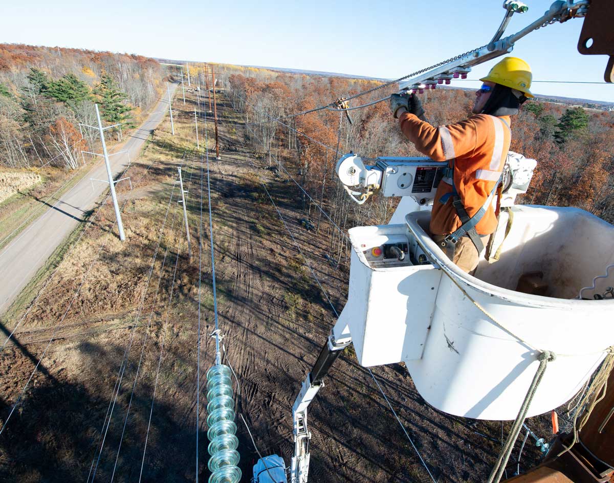 Sustainability Report About Us Xcel Energy